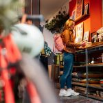 Shopping in der Lange Hezelstraat in Nimwegen